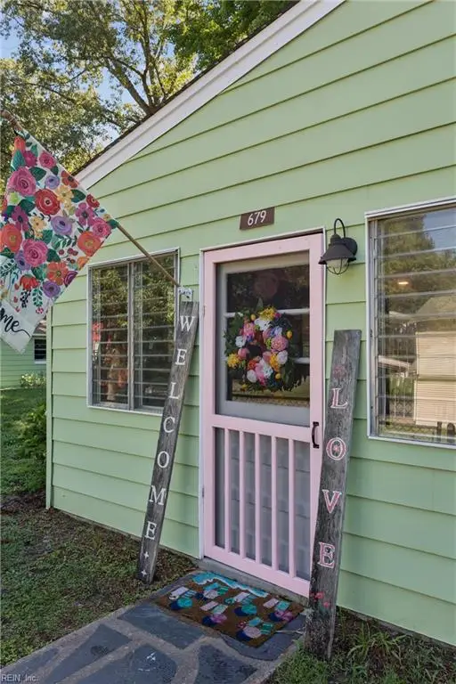 679 Shore Drive, Hartfield, VA 23071 - #2