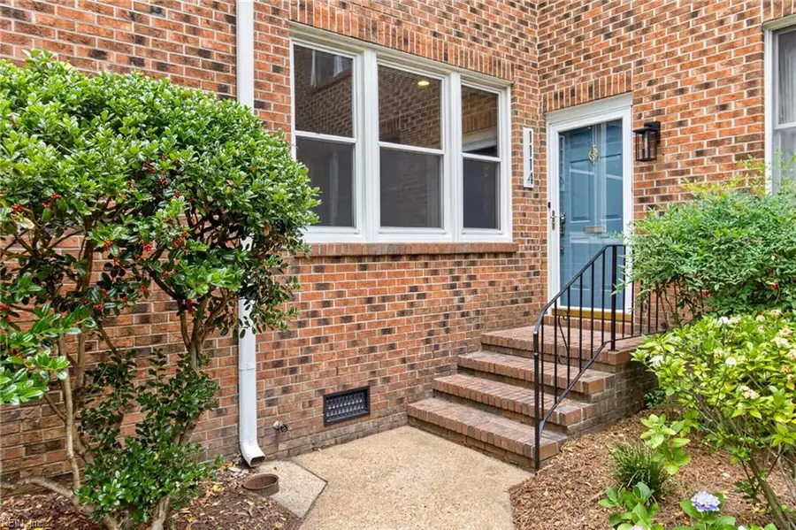 1114 Colonial Avenue, Norfolk, VA 23507 - #2
