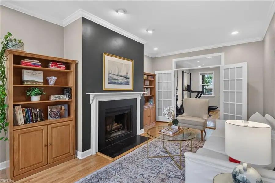 1114 Colonial Avenue, Norfolk, VA 23507 - #3