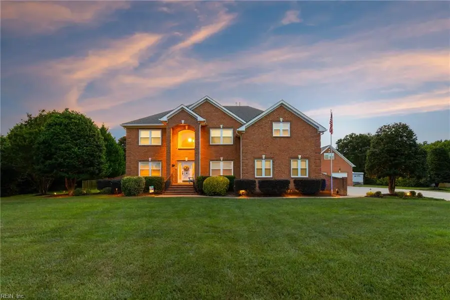 2104 Hickory Forest Dr, Chesapeake, VA 23322 - #2