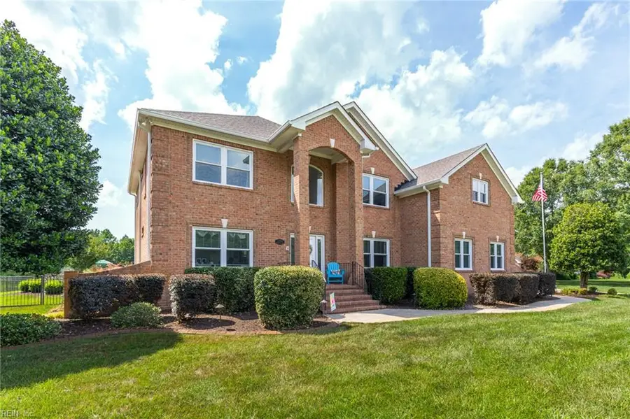 2104 Hickory Forest Dr, Chesapeake, VA 23322 - #3