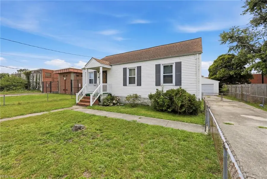 6 Thornrose Avenue, Hampton, VA 23669 - #2