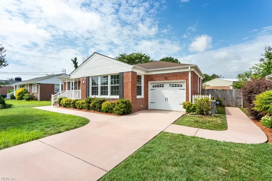 33 Saint Albans Drive, Hampton, VA 23669 - #3