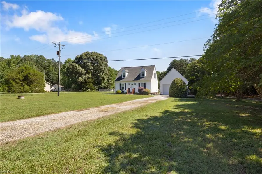5279 Hickory Fork Road, Gloucester, VA 23061 - #2