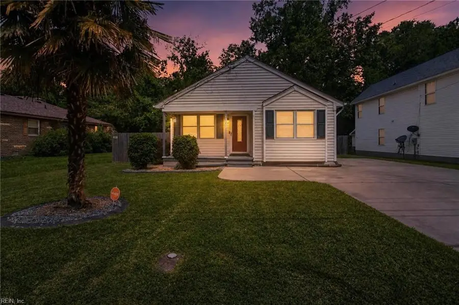 1031 Railroad Avenue, Chesapeake, VA 23324 - #2
