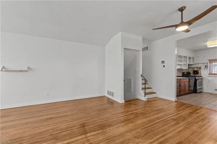 4524 Woolsey Street, Norfolk, VA 23513 - #3