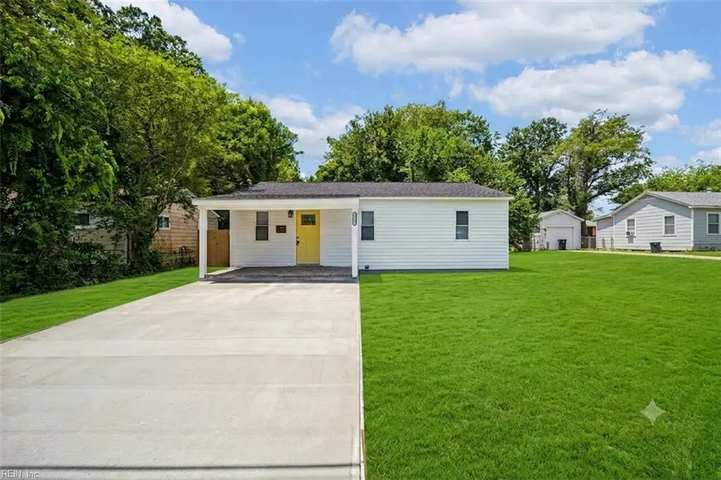 2600 Roanoke Avenue, Portsmouth, VA 23704 - #1