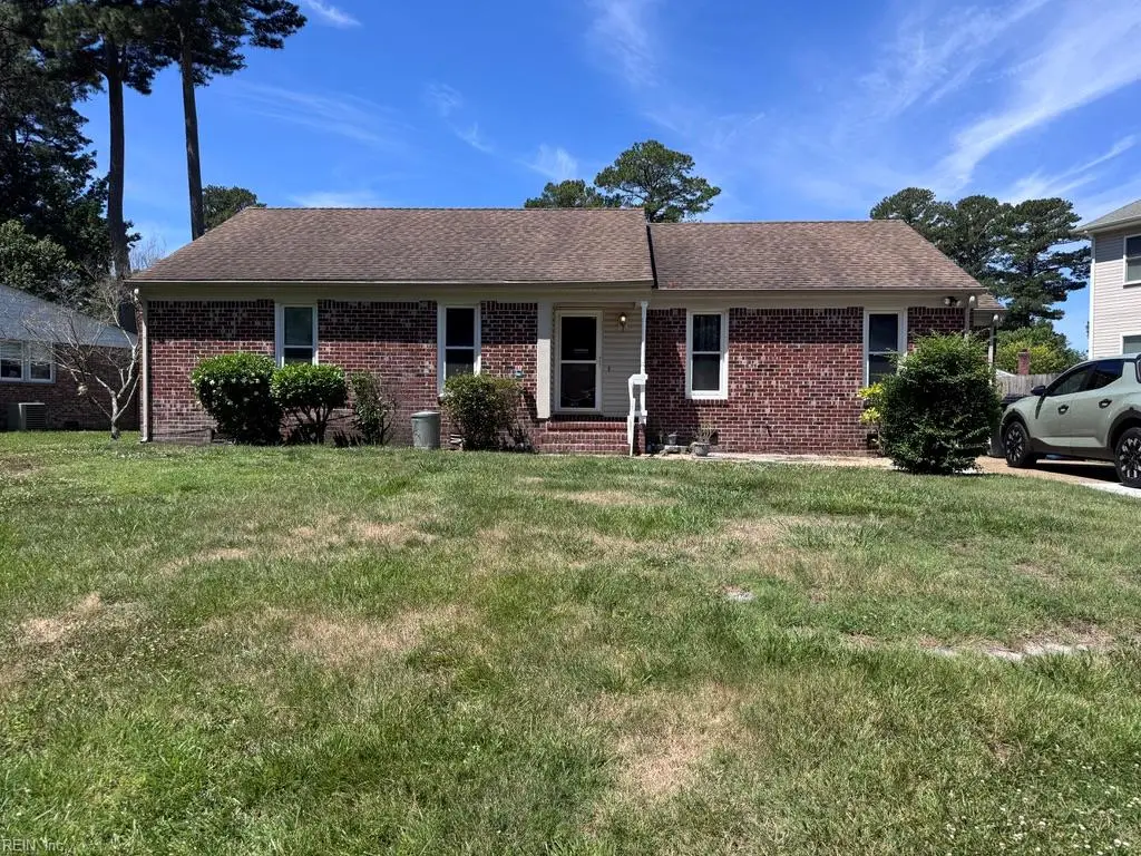 2824 Augusta Circle, Virginia Beach, VA 23453 - #1