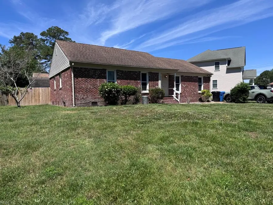 2824 Augusta Circle, Virginia Beach, VA 23453 - #3