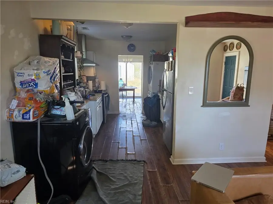 3404 Peronne Avenue, Norfolk, VA 23509 - #2