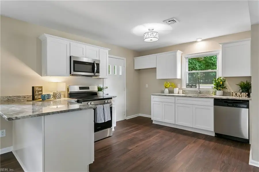 859 Cheyenne Drive, Newport News, VA 23608 - #3