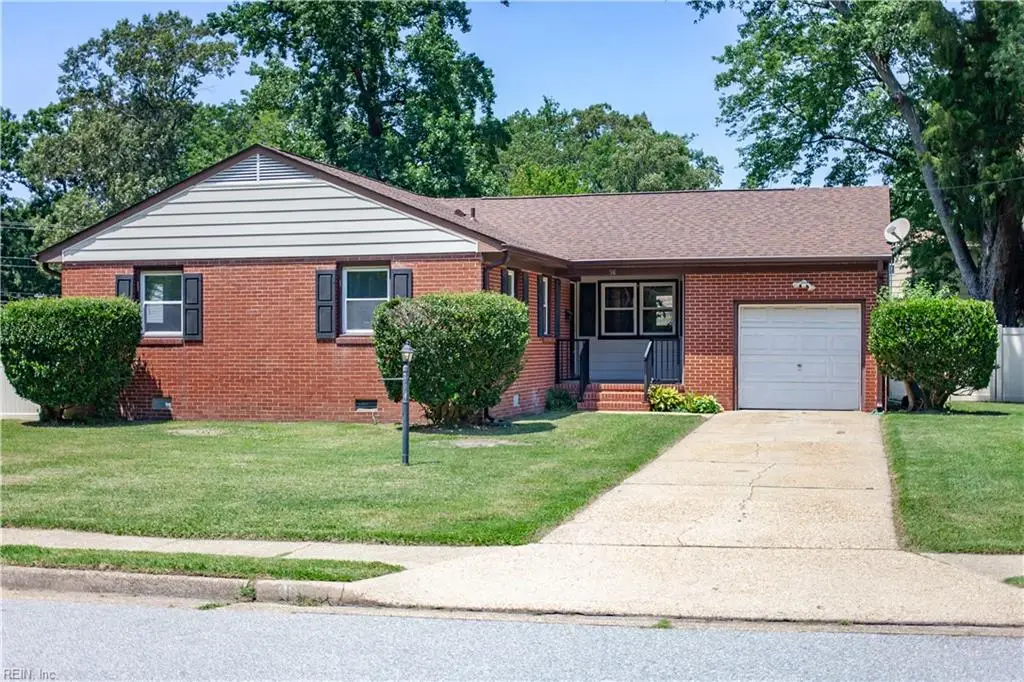 98 Fort Worth Street, Hampton, VA 23669 - #1