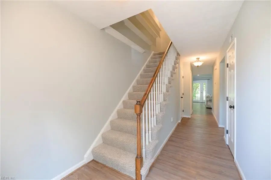 7680 The Points Place #302, Gloucester Point, VA 23062 - #2