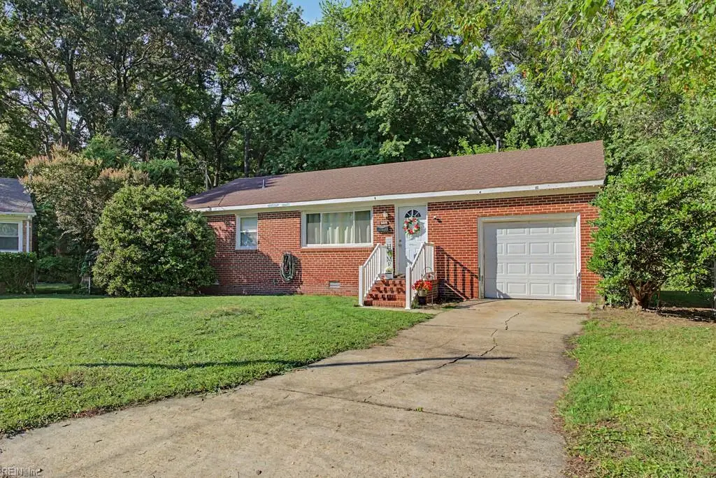 608 Cromer Court, Hampton, VA 23661 - #1