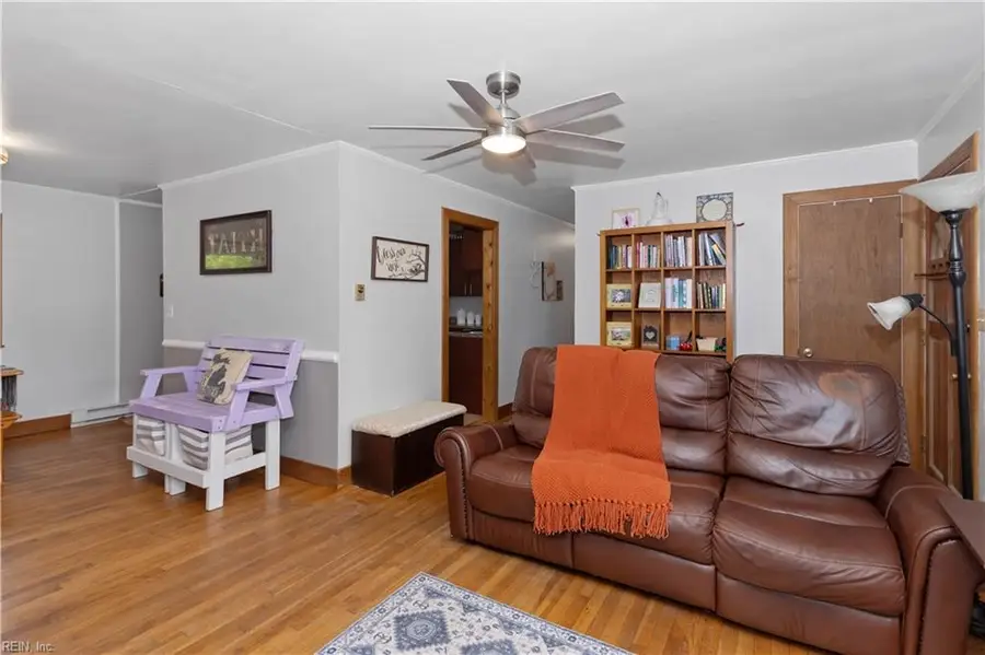 1659 Holly Drive, Gloucester Point, VA 23062 - #3