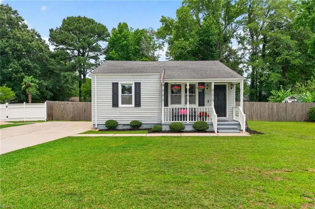 216 Marion Drive, Chesapeake, VA 23322 - #1