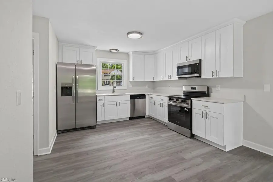 112 W Rexford Drive, Newport News, VA 23608 - #2