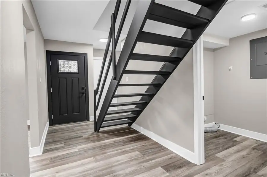 8 Glouchester Circle, Chesapeake, VA 23320 - #2