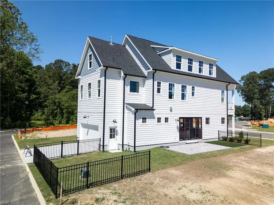 389 Scotland Lane, Chesapeake, VA 23320 - #3