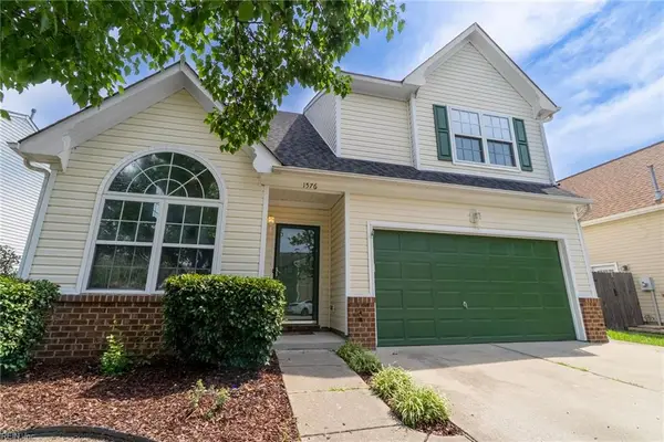 1576 Stewards Way, Virginia Beach, VA 23453