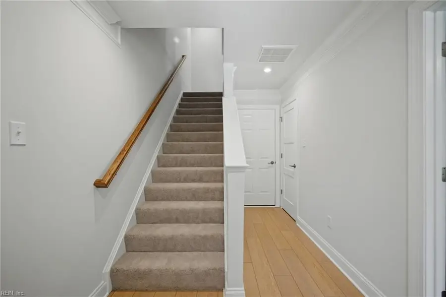 10 Bracewell Lane, Yorktown, VA 23692 - #2