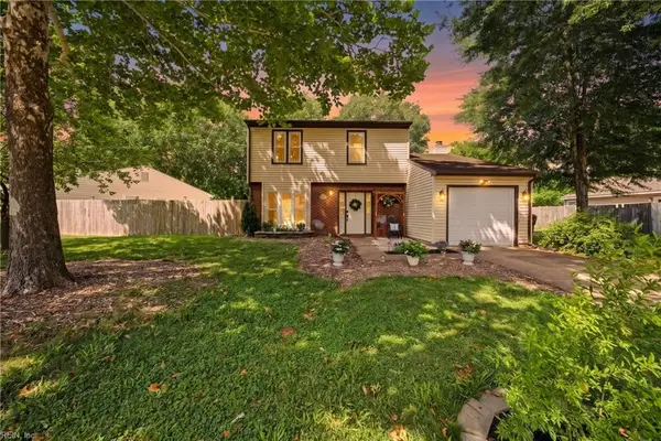 1001 S Scarlet Oak Court, Chesapeake, VA 23320