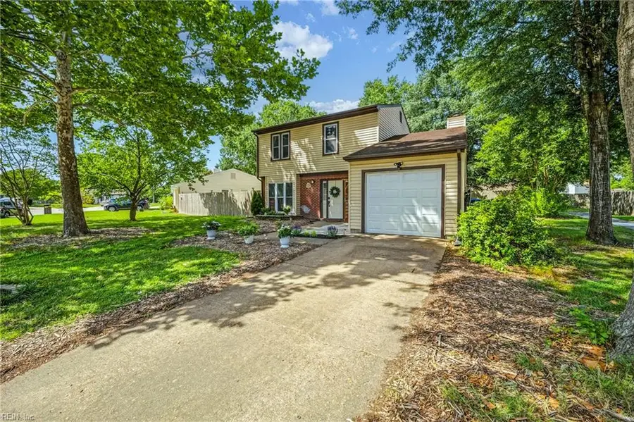 1001 S Scarlet Oak Court, Chesapeake, VA 23320 - #2