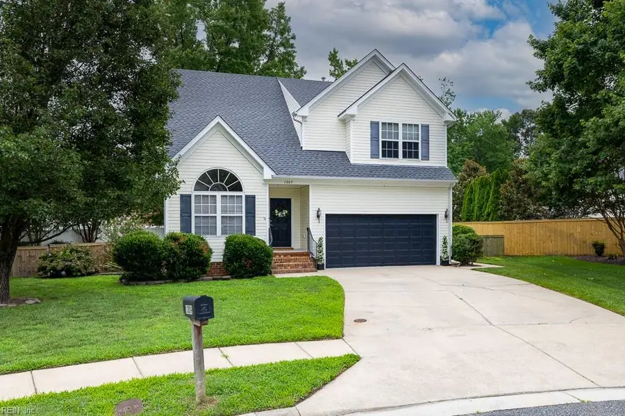1009 Seagull Court, Chesapeake, VA 23322 - #2