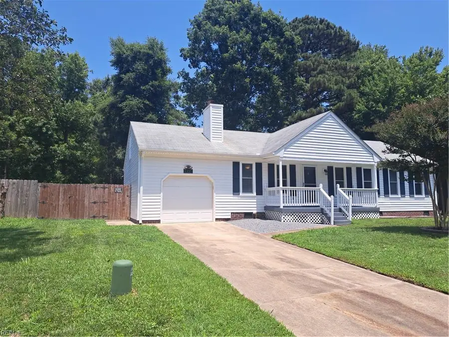 2221 Locks Landing Crescent, Chesapeake, VA 23323 - #3