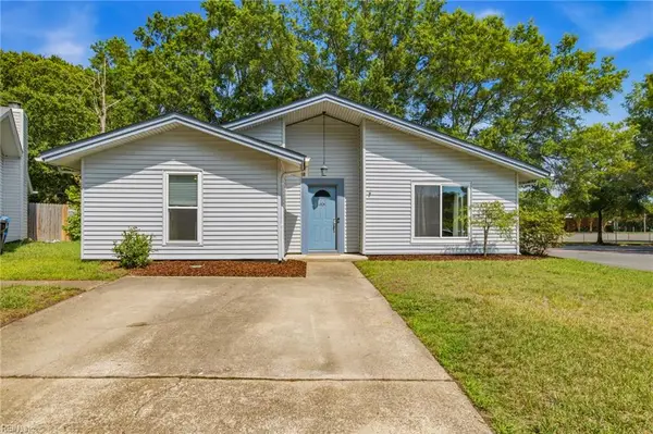 4300 Lumberjack Drive, Virginia Beach, VA 23462