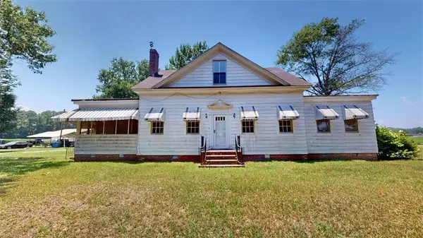 30086 Statesville Road, Newsoms, VA 23874