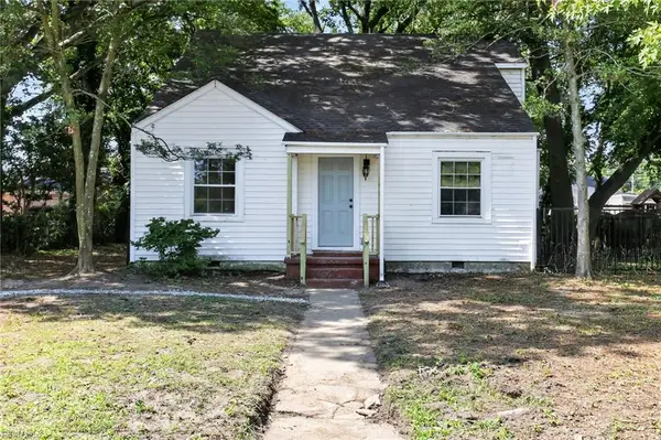 4205 Nautilus Avenue, Chesapeake, VA 23325