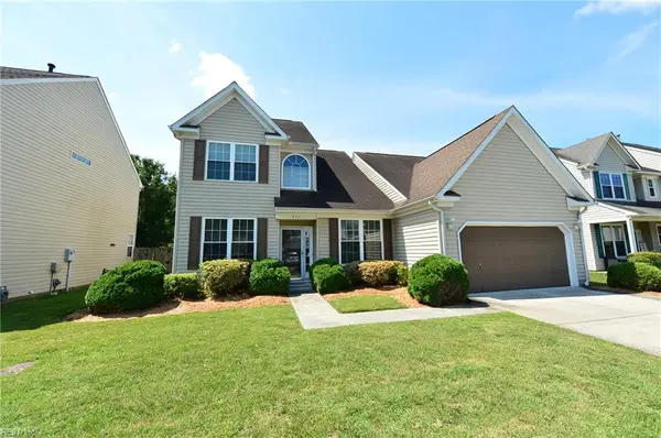 517 Whisper Walk, Chesapeake, VA 23322