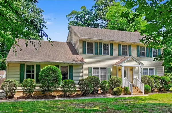 925 Oxford Drive, Virginia Beach, VA 23452