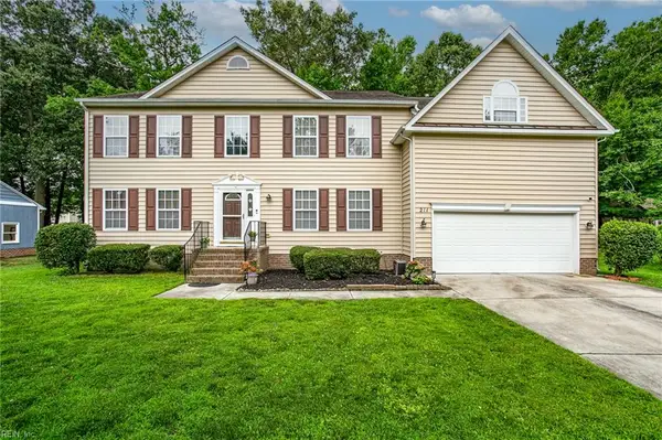 211 Bayberry Lane, Yorktown, VA 23693