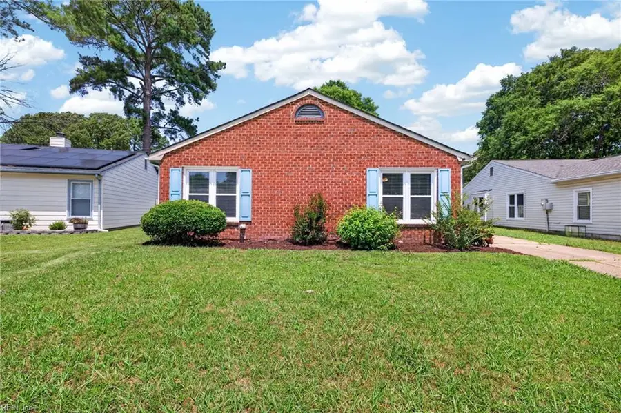 4844 Fountain Hall Drive, Virginia Beach, VA 23464 - #2