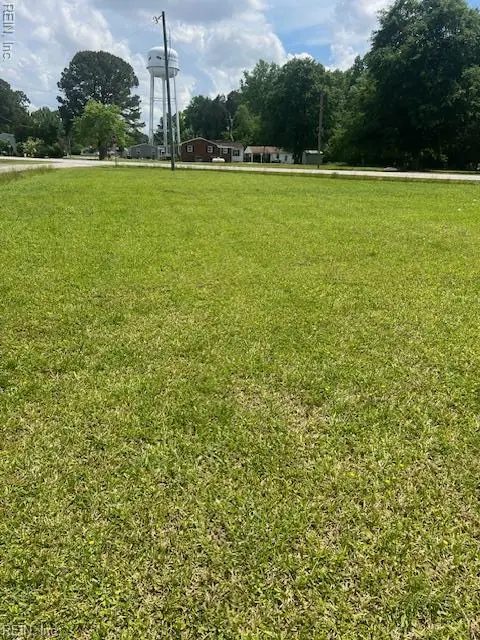B1 Freeman Street, Newsoms, VA 23874