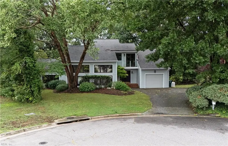 49 Dillwyn Drive, Newport News, VA 23602 - #2