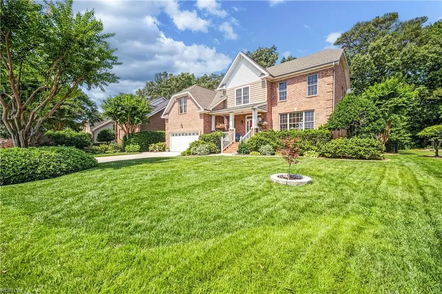581 Hunts Pointe Drive, Virginia Beach, VA 23464 - #2