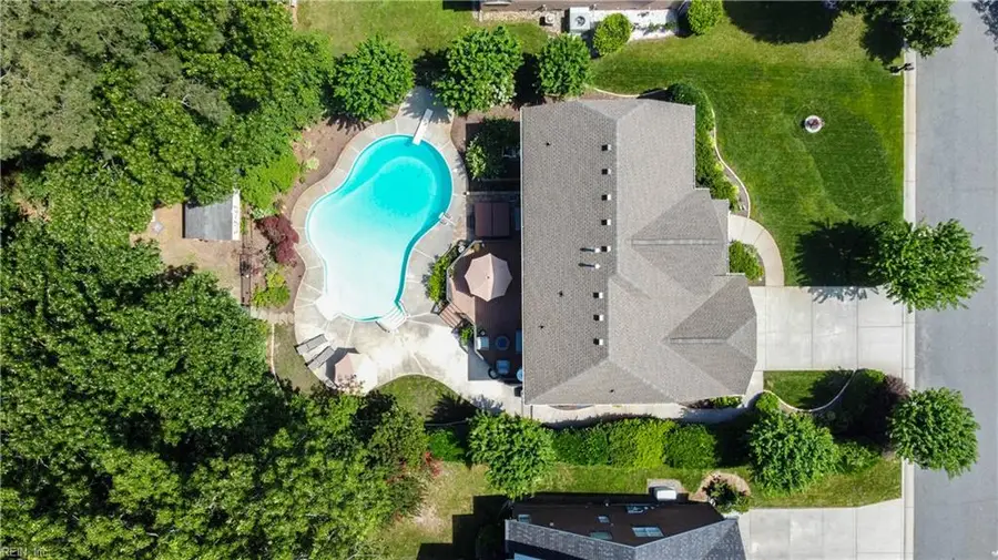 581 Hunts Pointe Drive, Virginia Beach, VA 23464 - #3
