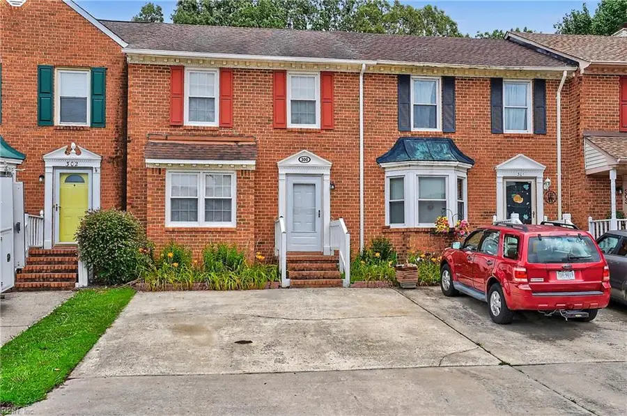 300 San Roman Drive, Chesapeake, VA 23322 - #2