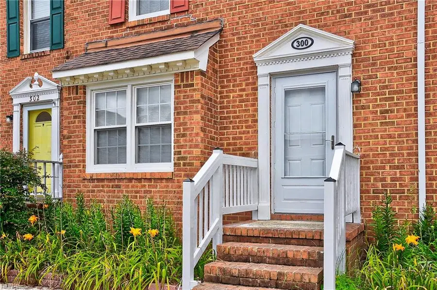 300 San Roman Drive, Chesapeake, VA 23322 - #3