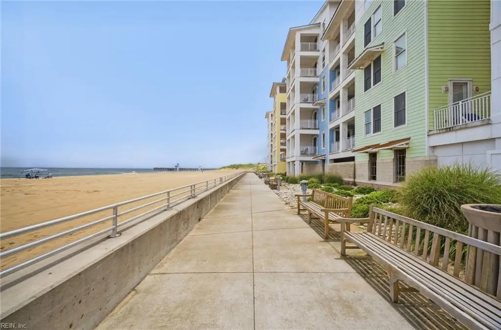 3738 Sandpiper Road #122B, Virginia Beach, VA 23456 - #1