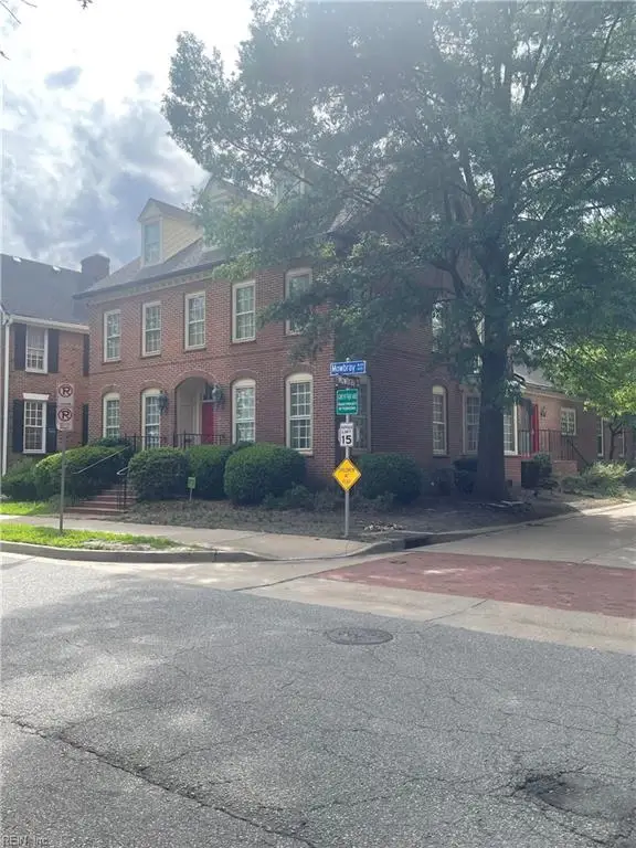 625 Mowbray Arch, Norfolk, VA 23507 - #2