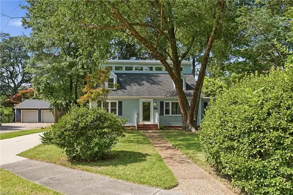 104 W Arden Circle, Norfolk, VA 23505