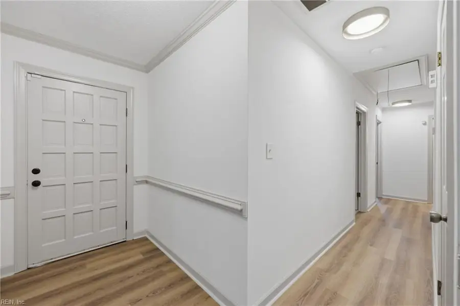 130 Yorkshire Road, Portsmouth, VA 23701 - #3