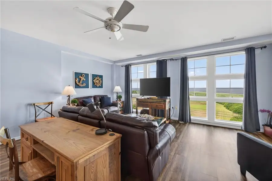 3738 Sandpiper Road #335B, Virginia Beach, VA 23456 - #3