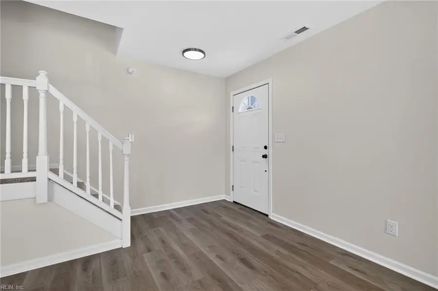 131 Seaside Lane, Virginia Beach, VA 23462 - #2