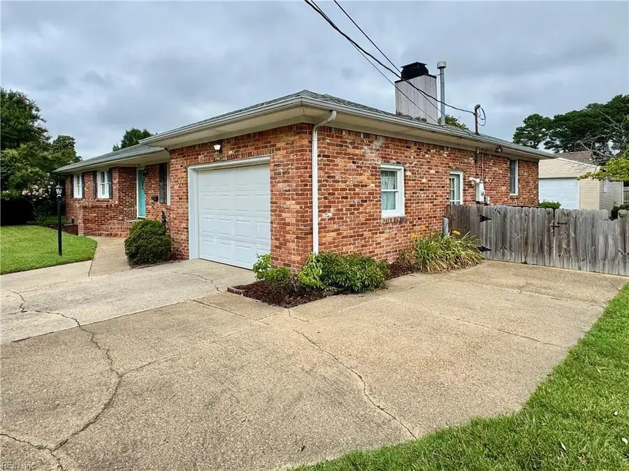 4652 Miles Standish Road, Virginia Beach, VA 23455 - #3