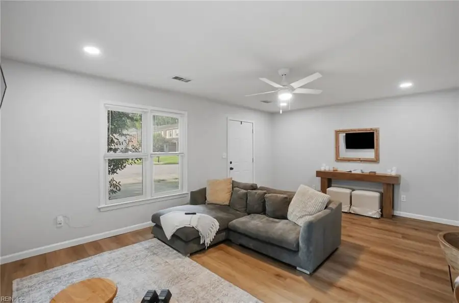 844 Wickford Drive, Chesapeake, VA 23320 - #2